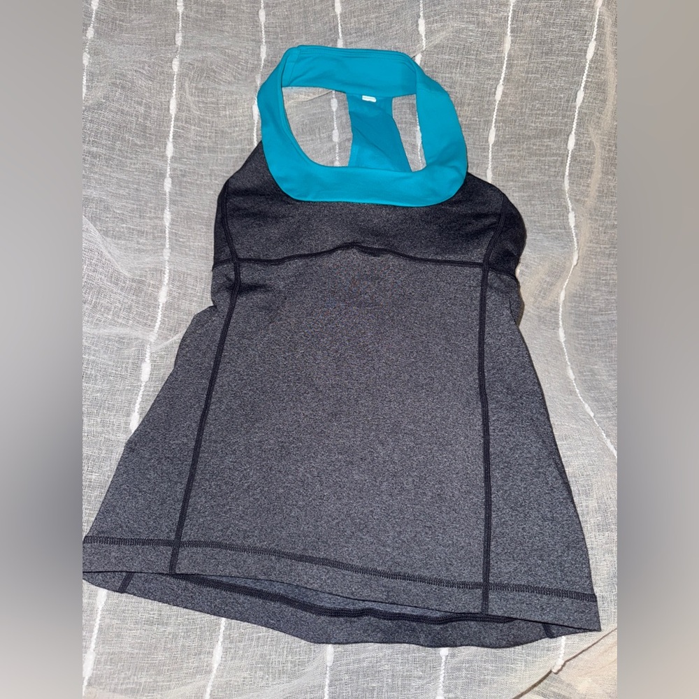 Lululemon tank size 4